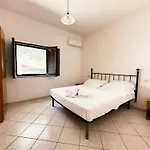 Punta Cilento * بيسكيوتا