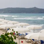 Punta Cilento منتزه العطل