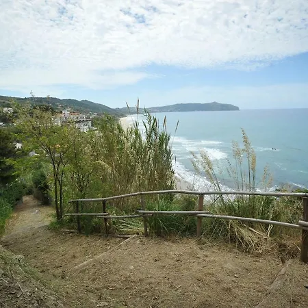 Punta Cilento Feriepark Pisciotta