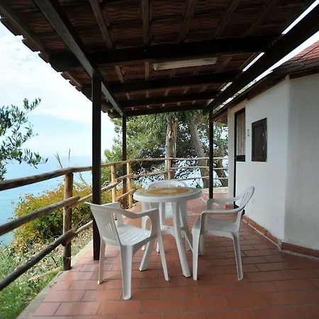 Punta Cilento Feriepark Pisciotta