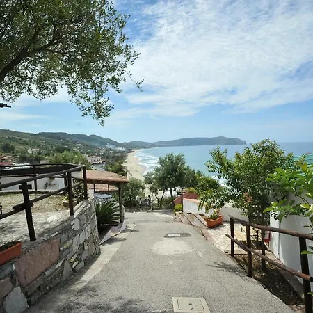 Punta Cilento Feriepark Pisciotta