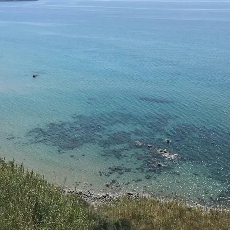 Punta Cilento 홀리데이파크 *